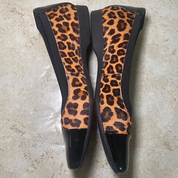 Clarks Leopard Print Ballet Flats With Black Patent Toe Cap Womens Size 8 - Picture 5 of 9